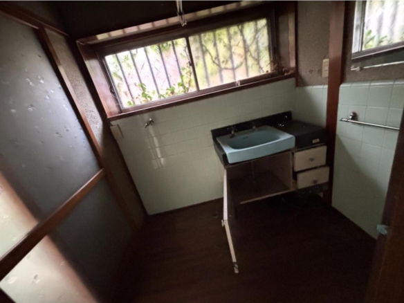 売地 市川市 下貝塚３丁目 1,180万円