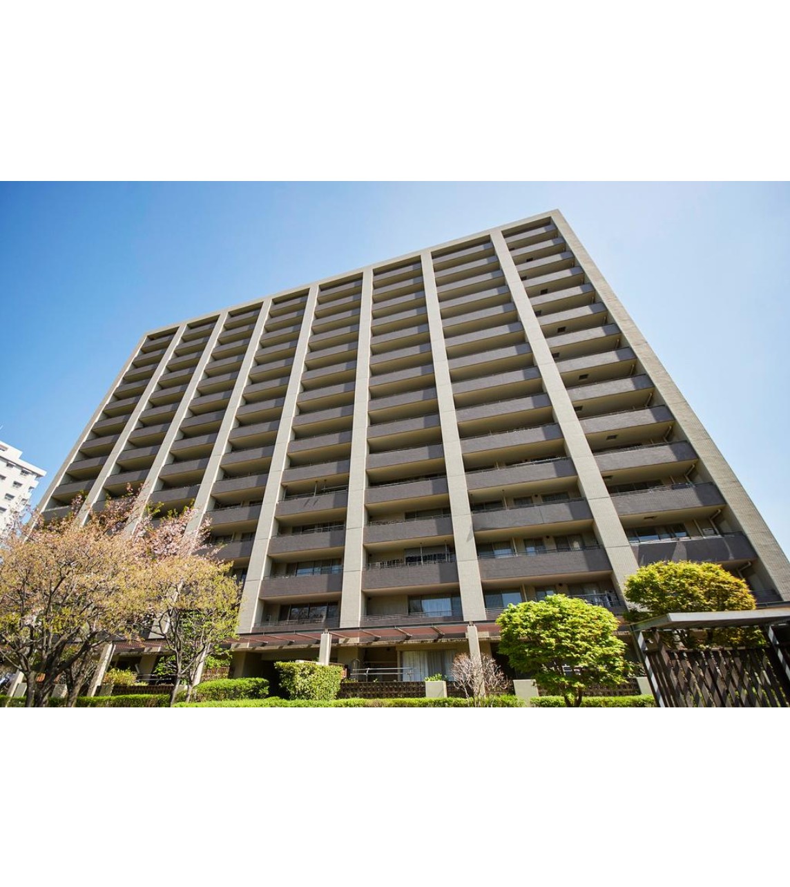 100139356278-6 中古マンション 千葉市花見川区 幕張町5丁目 3LDK 5,390万円