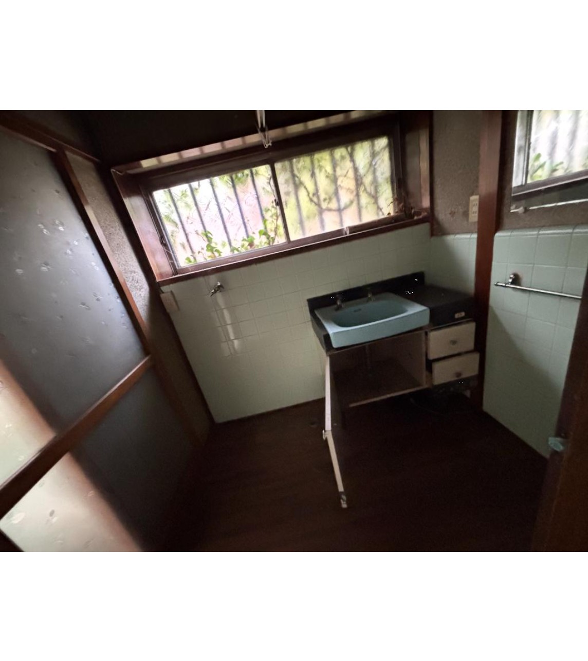 100139358340-2 中古戸建 市川市 下貝塚3丁目 3DK 1,180万円
