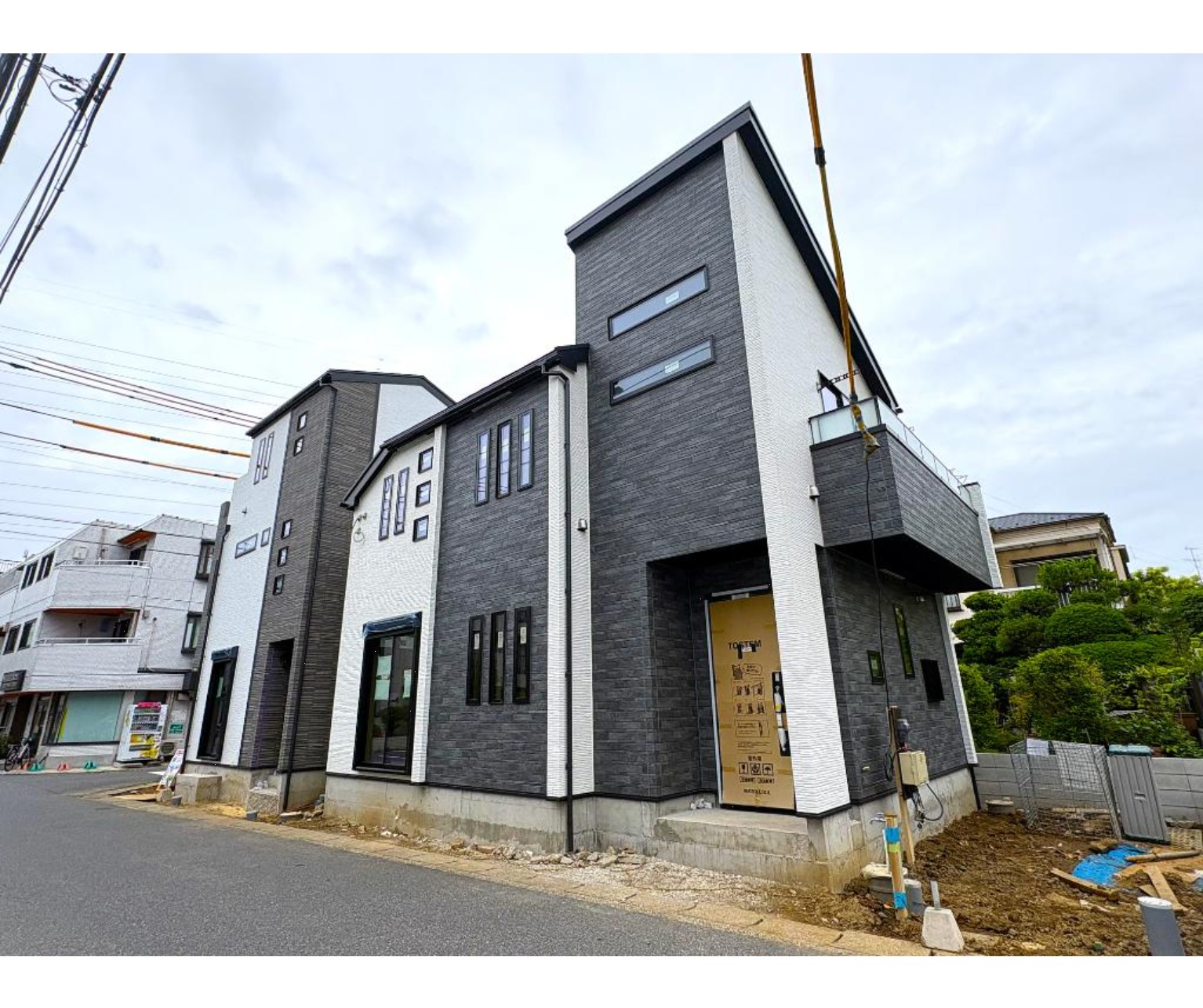 100139546489-3 新築戸建 市川市 塩焼3丁目 3SLDK 7,690万円
