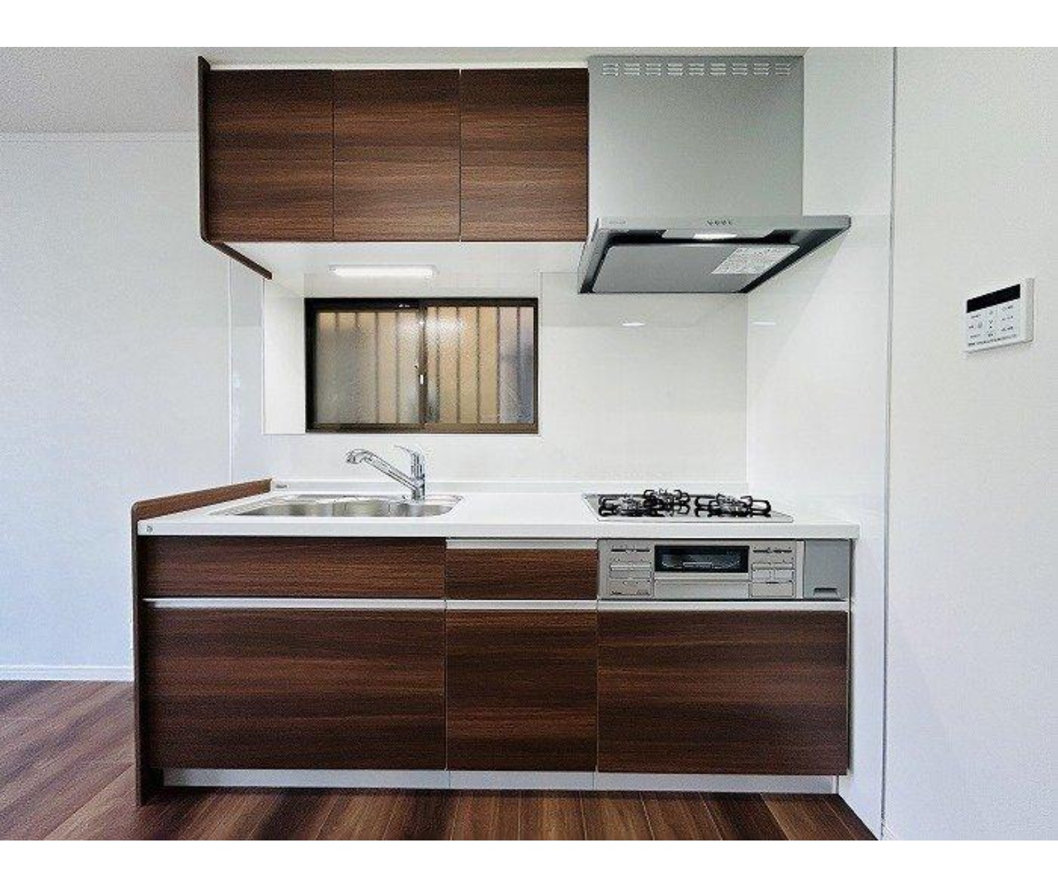 100139579591-6 中古戸建 市川市 下貝塚2丁目 3LDK 2,699万円