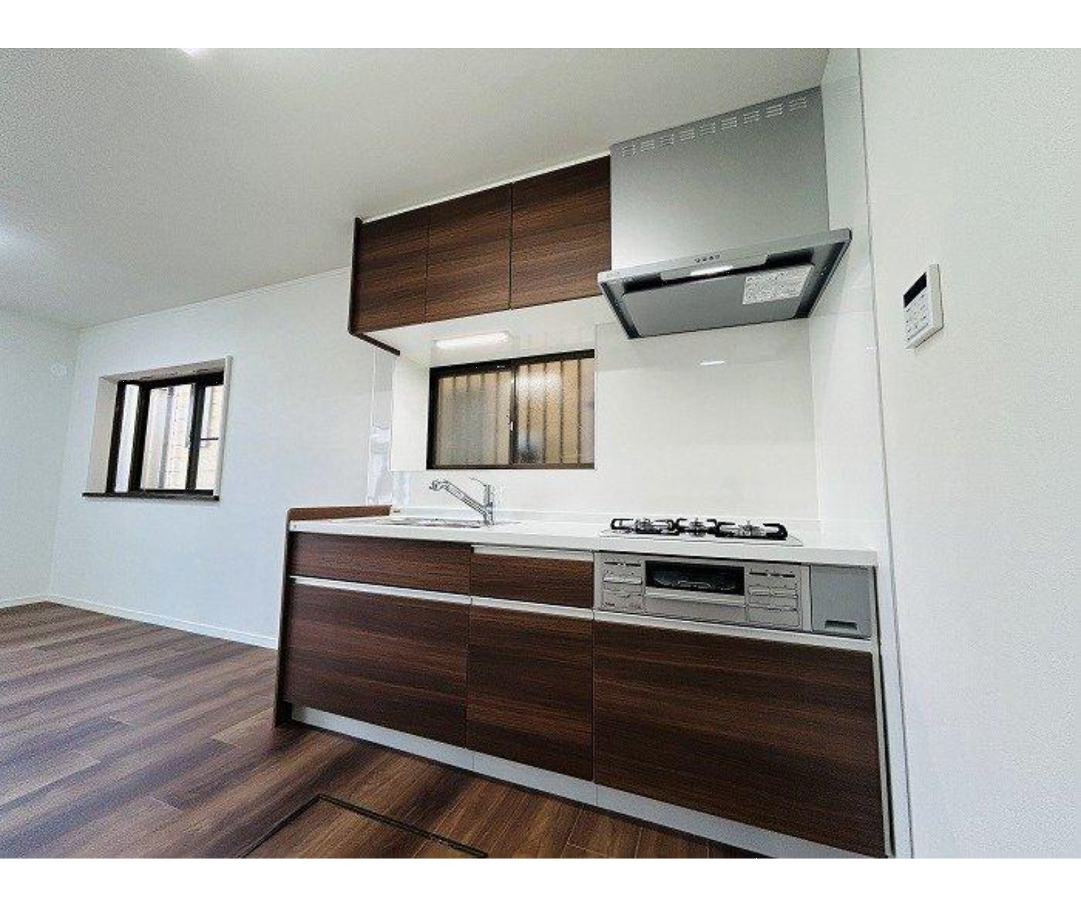 100139579591-7 中古戸建 市川市 下貝塚2丁目 3LDK 2,699万円