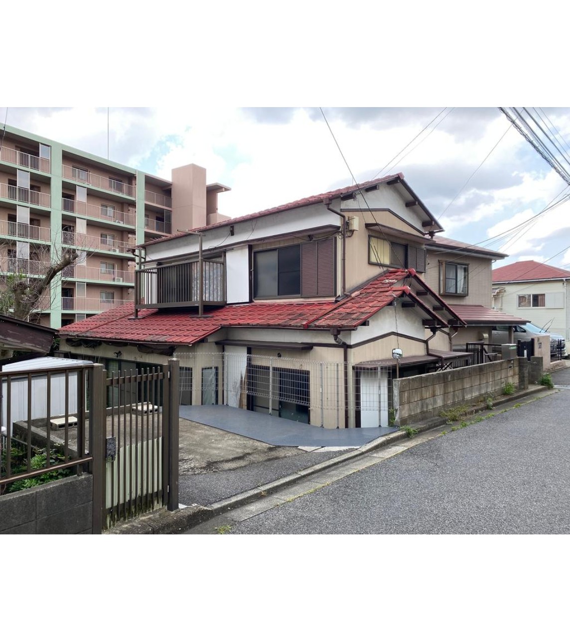 100139632830-1 中古戸建 船橋市 三山1丁目 5LDK 2,200万円