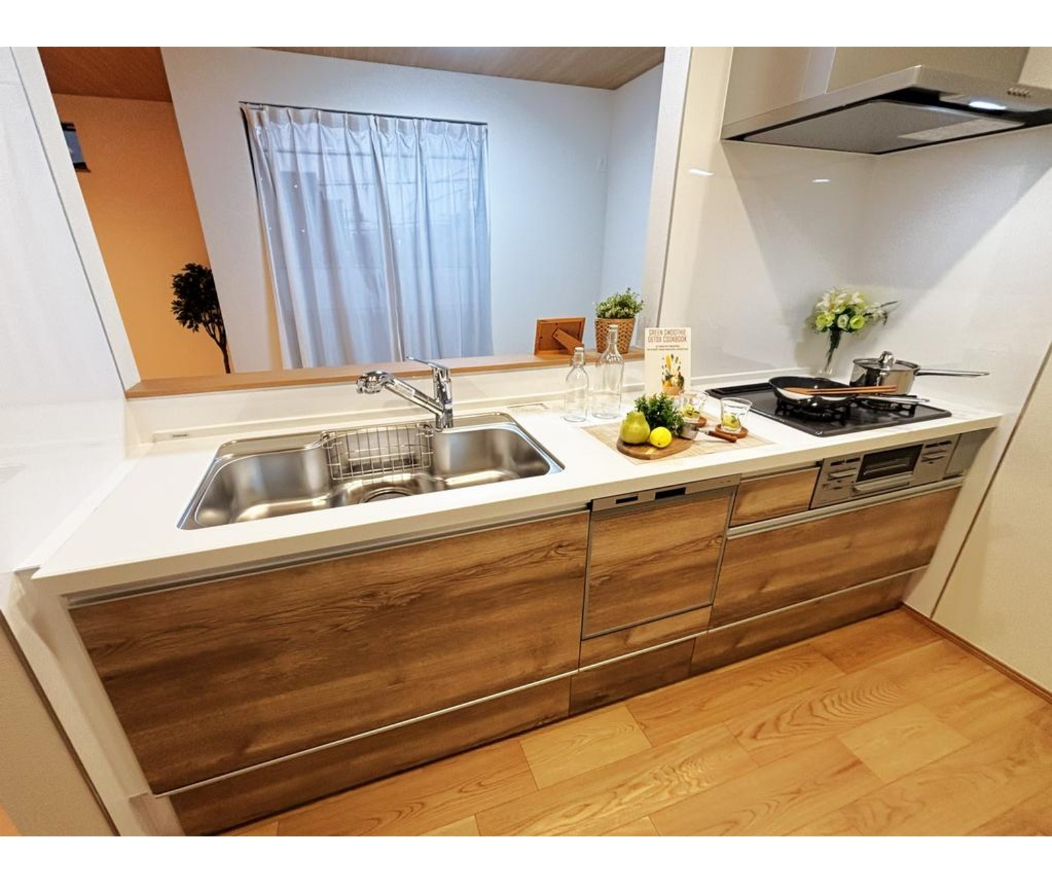 100139769401-4 新築戸建 市川市 塩焼3丁目 3SLDK 7,190万円