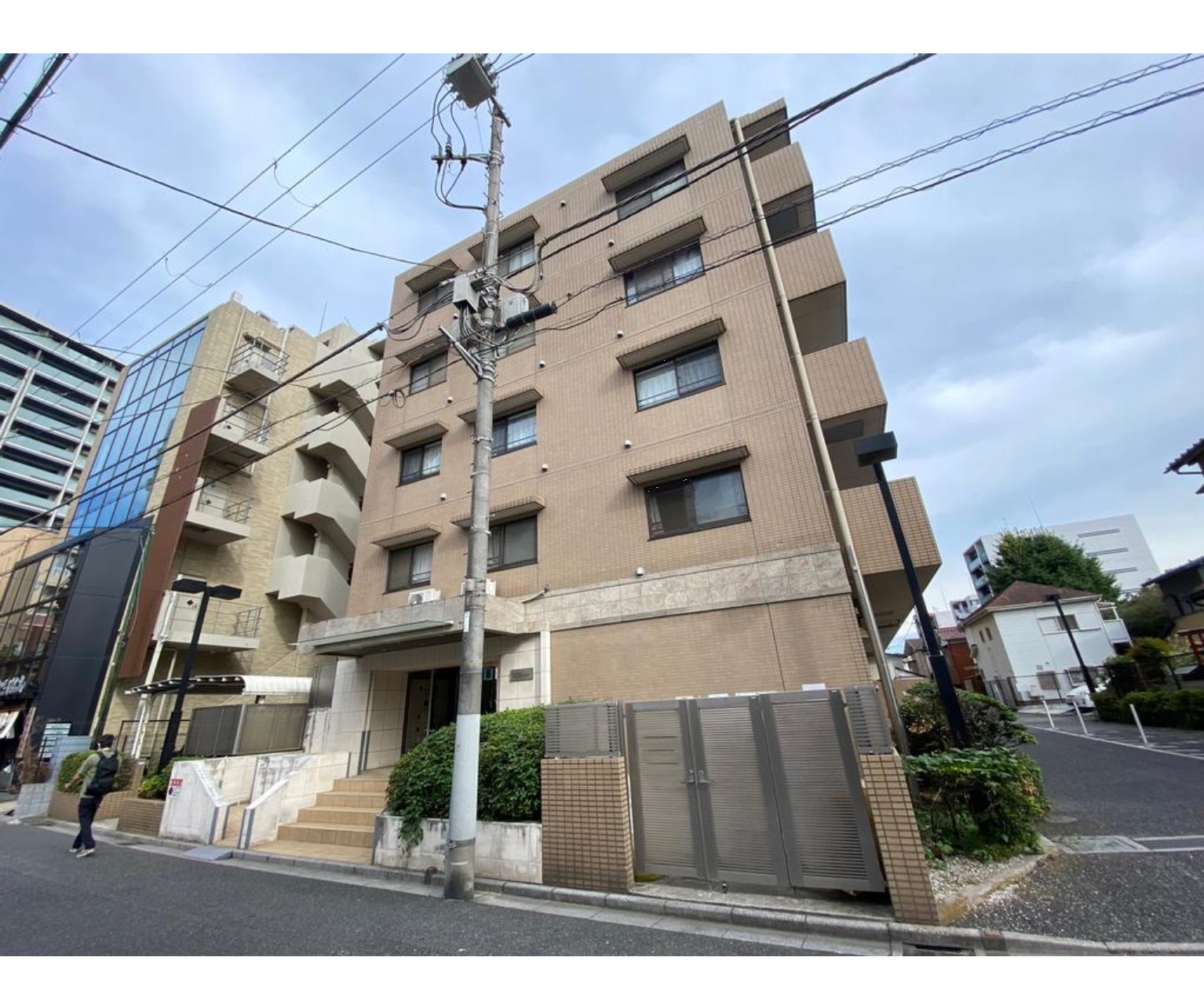 100139776757-4 中古マンション 船橋市 本町3丁目 3LDK 3,690万円