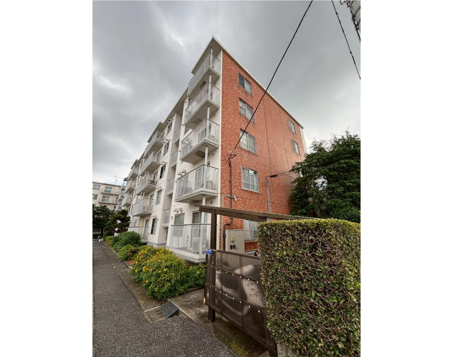100139889780-0 中古マンション 船橋市 習志野1丁目 3LDK 500万円