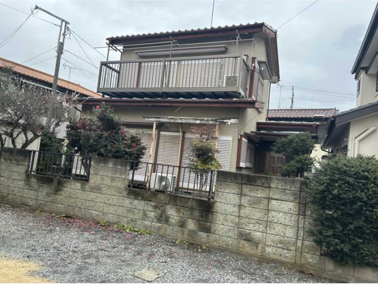 水平が取れていない室内写真