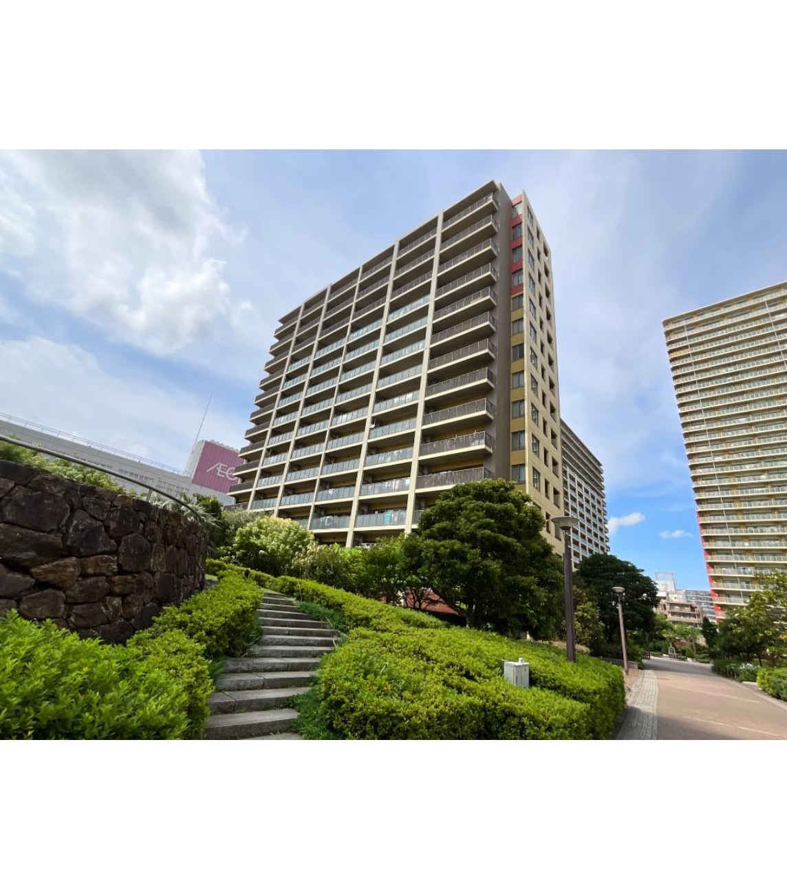 100140387165-1 中古マンション 千葉市美浜区 高洲3丁目 2SLDK