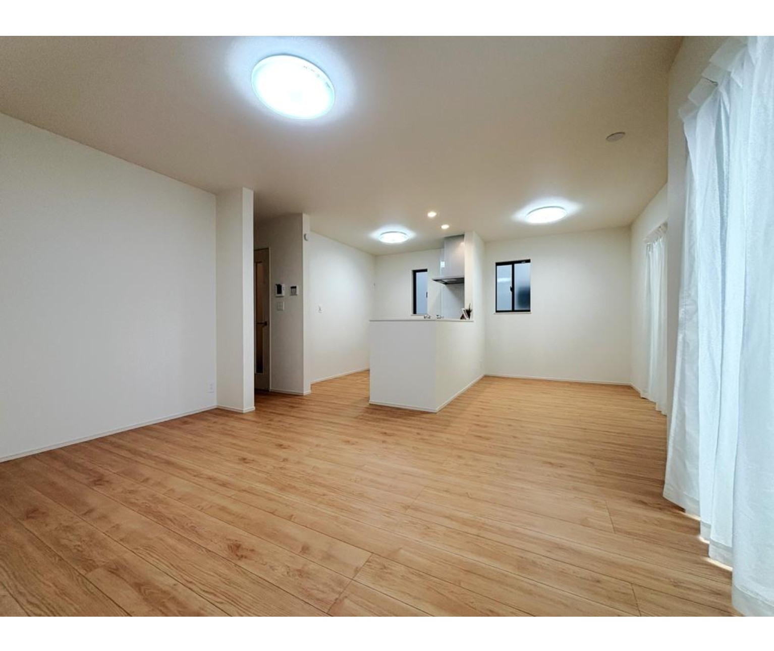 100140579715-4 新築戸建 市川市 宮久保1丁目 3SLDK